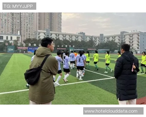 足球星小飞逐梦绿茵场书写属于自己的热血青春传奇 足球星小飞逐梦绿茵场书写属于自己的热血青春传奇